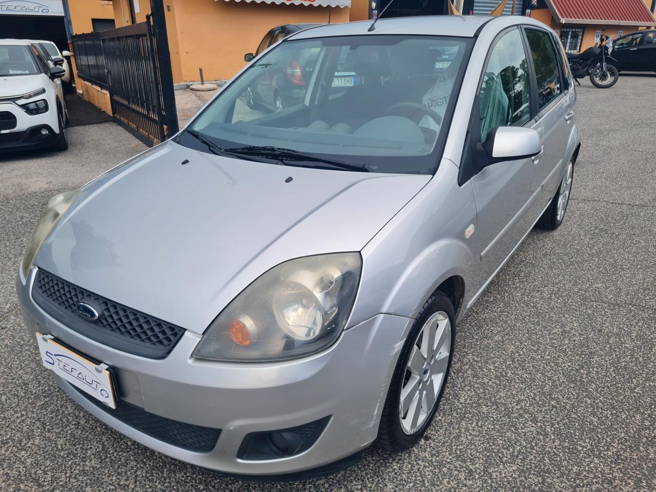 Ford Fiesta 1.4 TDCi 5p.*NEOPATENTATI*CLIMA*