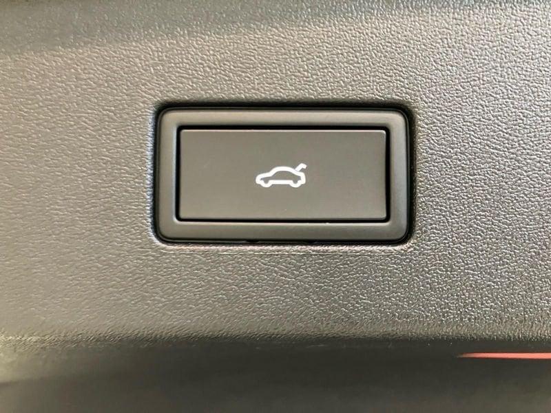 Volkswagen Tayron 1.5 TSI eHybrid 272 CV DSG R-Line Plus