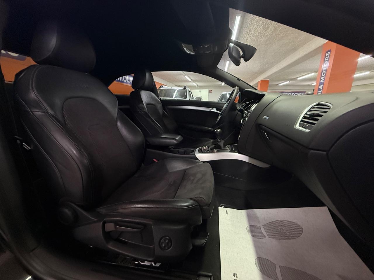 Audi A5 Coupé 2.0 TDI 177 CV S-line Total Black
