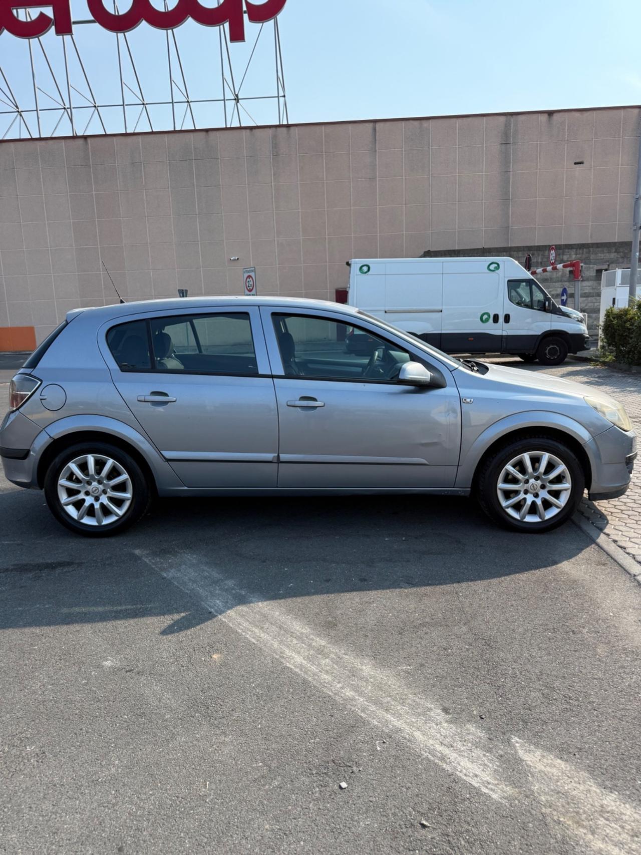 Opel Astra 1.3 CDTI 5 porte Club