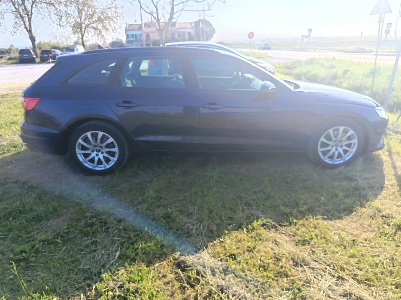 Audi A4 Avant 35 TDI/163 CV S tronic line edition
