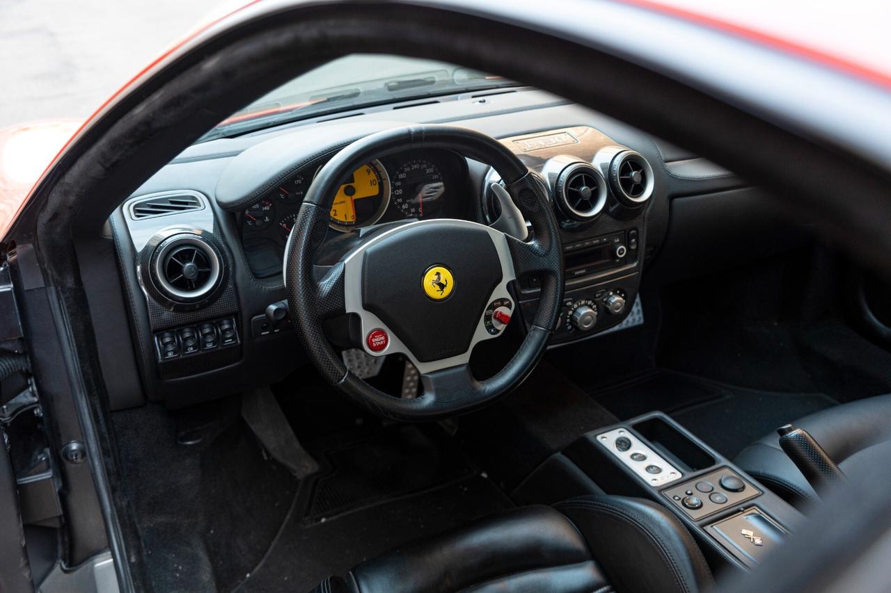 Ferrari F430 Coupe F1* Rosso Scuderia* Prima Vernice* VIP Passp