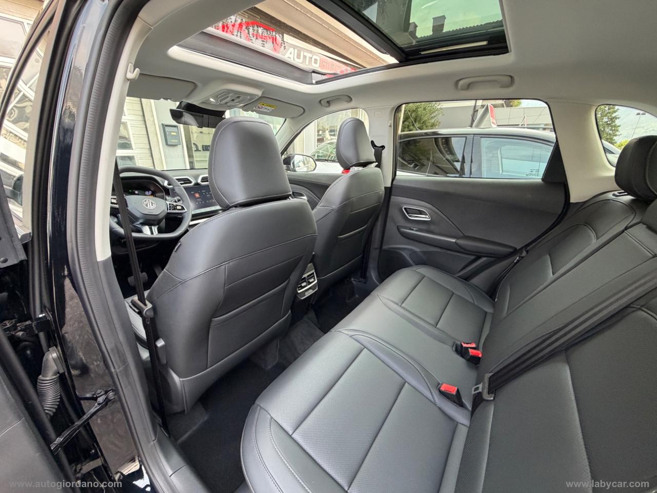 MG ZS Hybrid+ Luxury TETTO APRIBILE PANORAMICO
