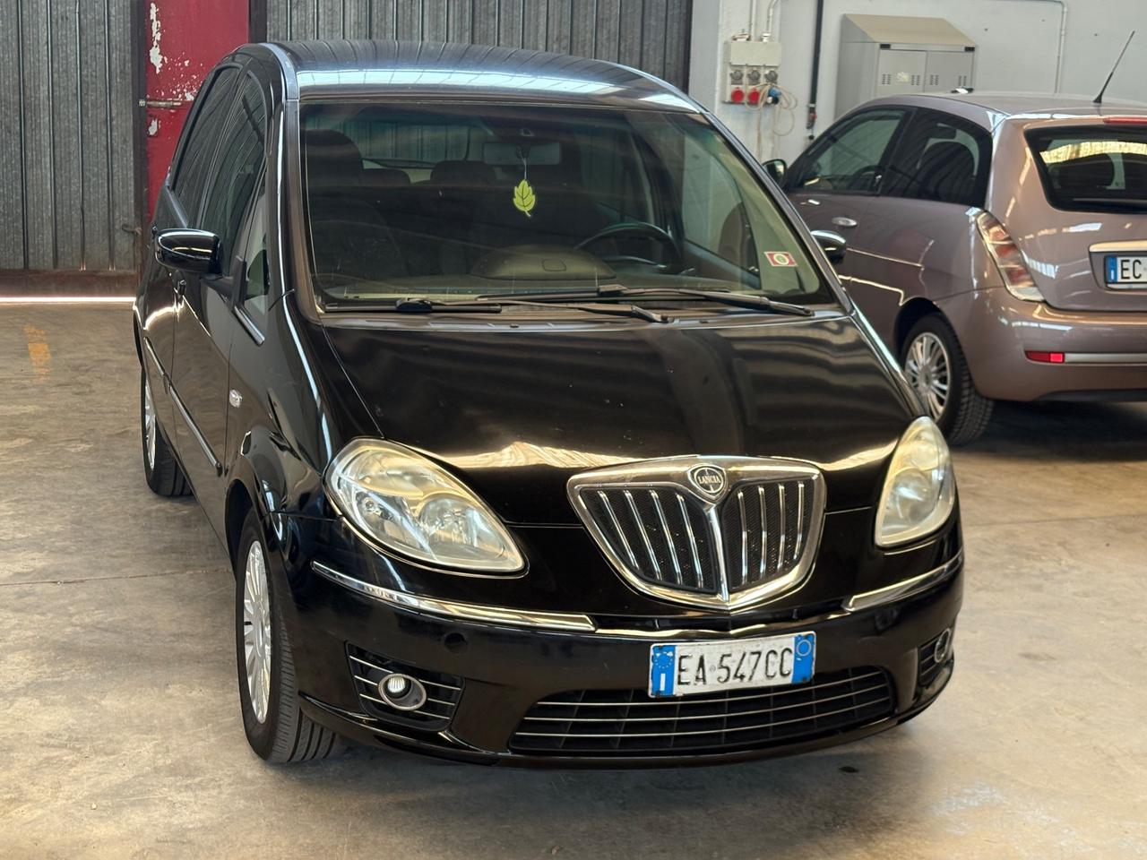 Lancia MUSA 1.4 16V Poltrona Frau