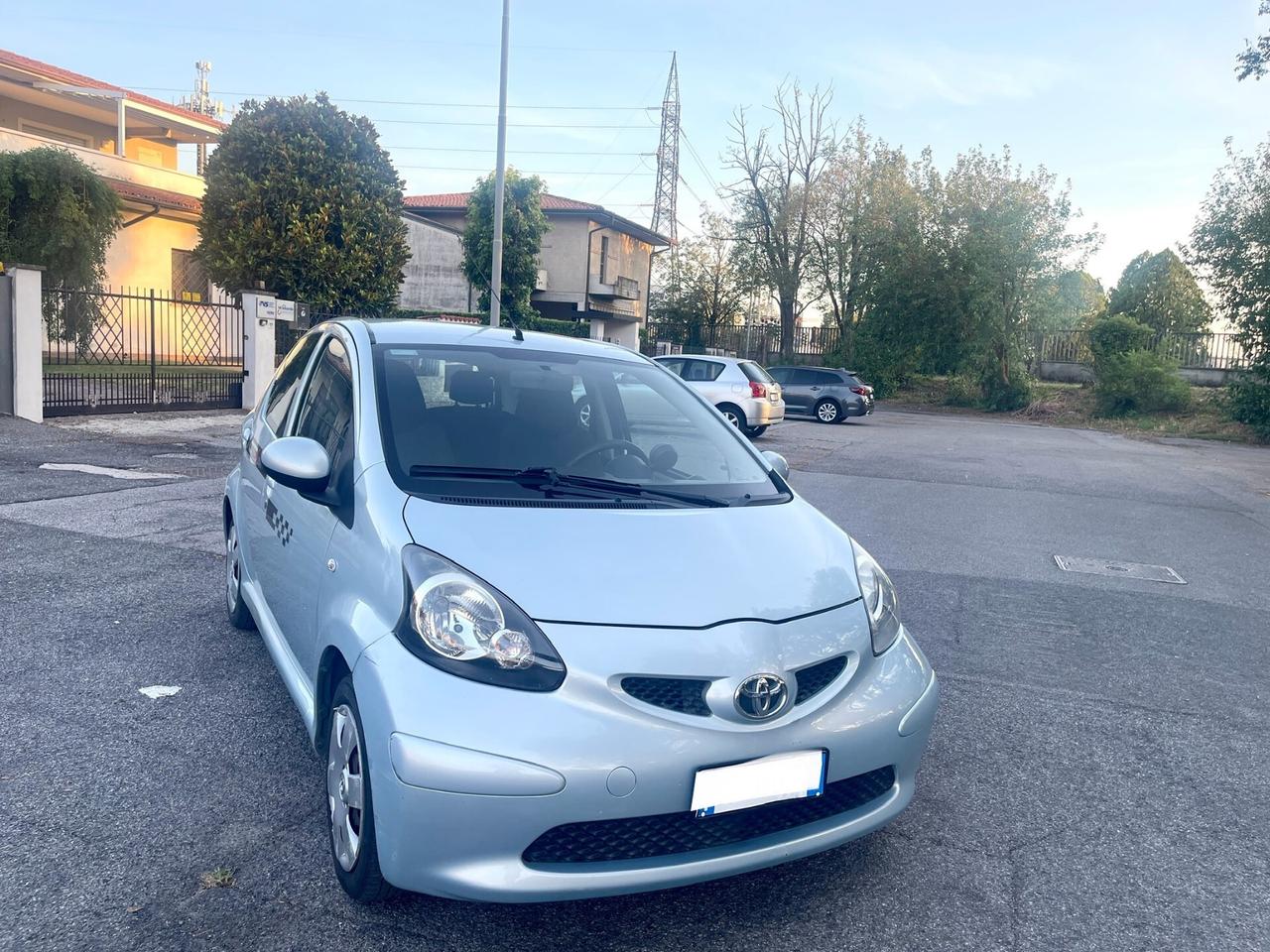 Toyota Aygo 1.0 12V VVT-i 5 porte Benzina per Neopatentati