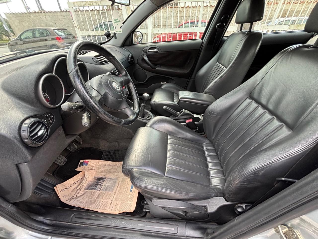 ALFA ROMEO 147 1.9JTD 5P DISTINCTIVE