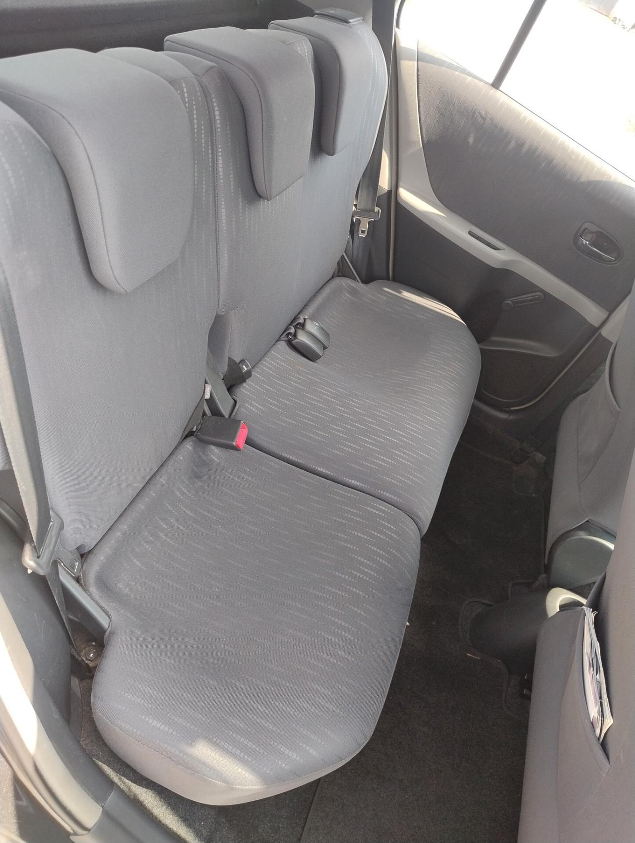 Toyota Yaris 1.3 5 porte Sol
