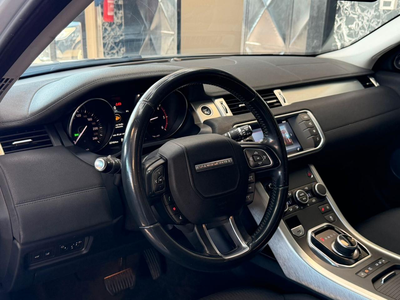 Land Rover Range Evoque 2.0 TD4 150 CV 5p. Business