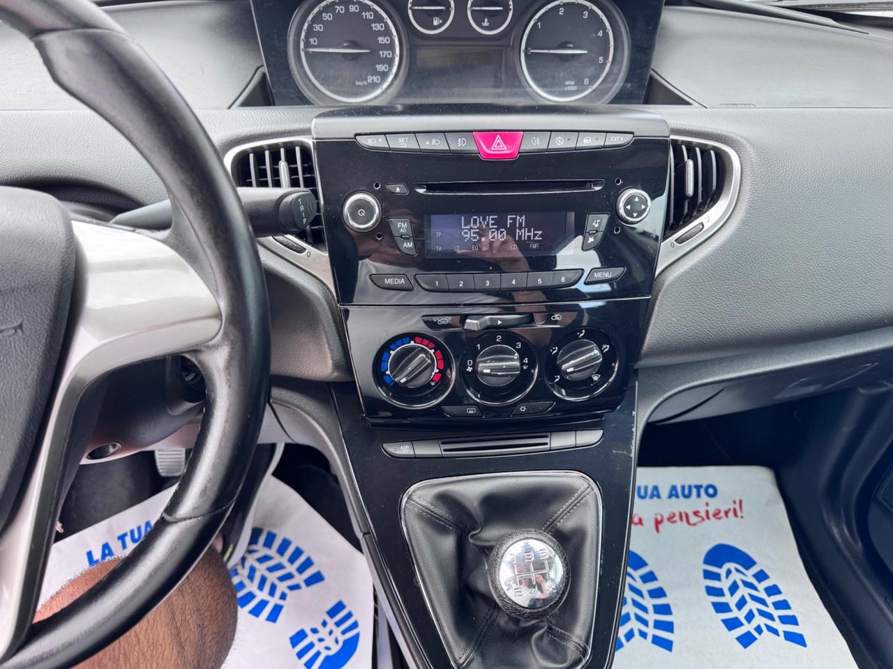 Lancia Ypsilon 1.3 MJT 16V 95 CV 5 porte S&S Platinum