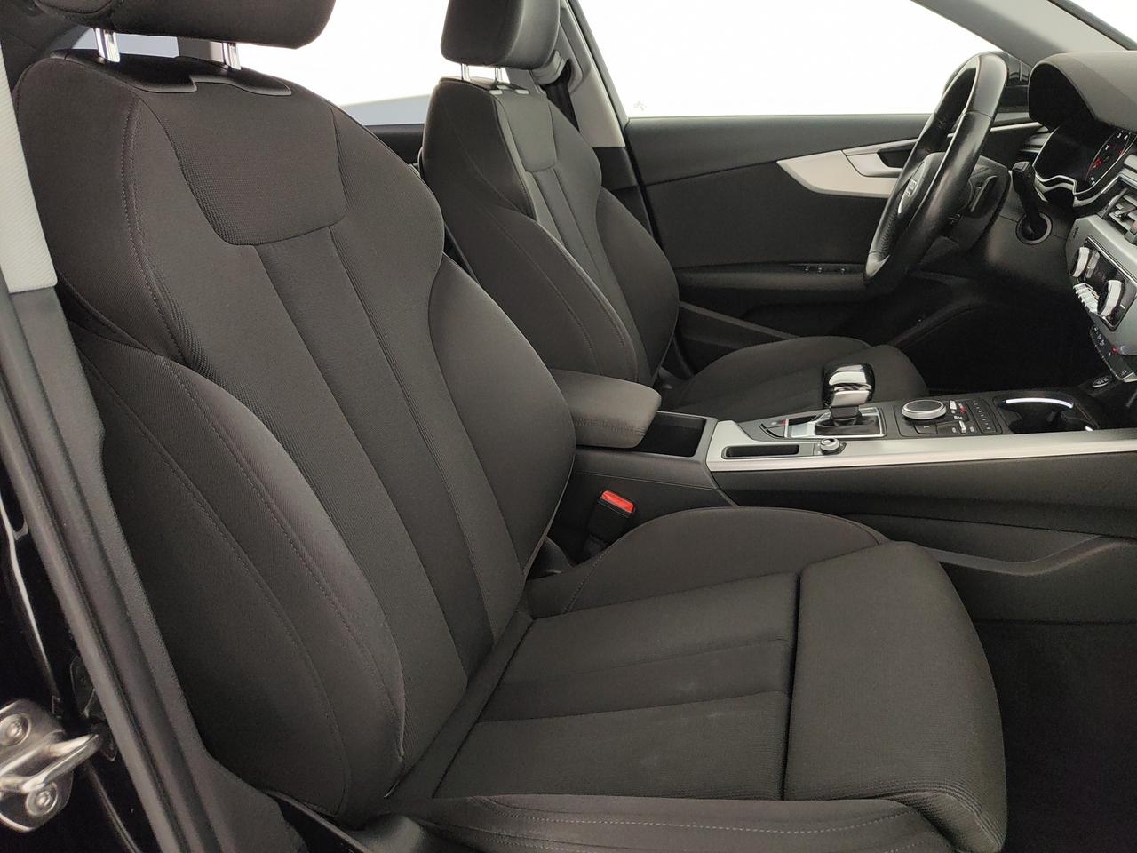 AUDI A4 Avant 35 2.0 tdi Business 150cv s-tronic my16