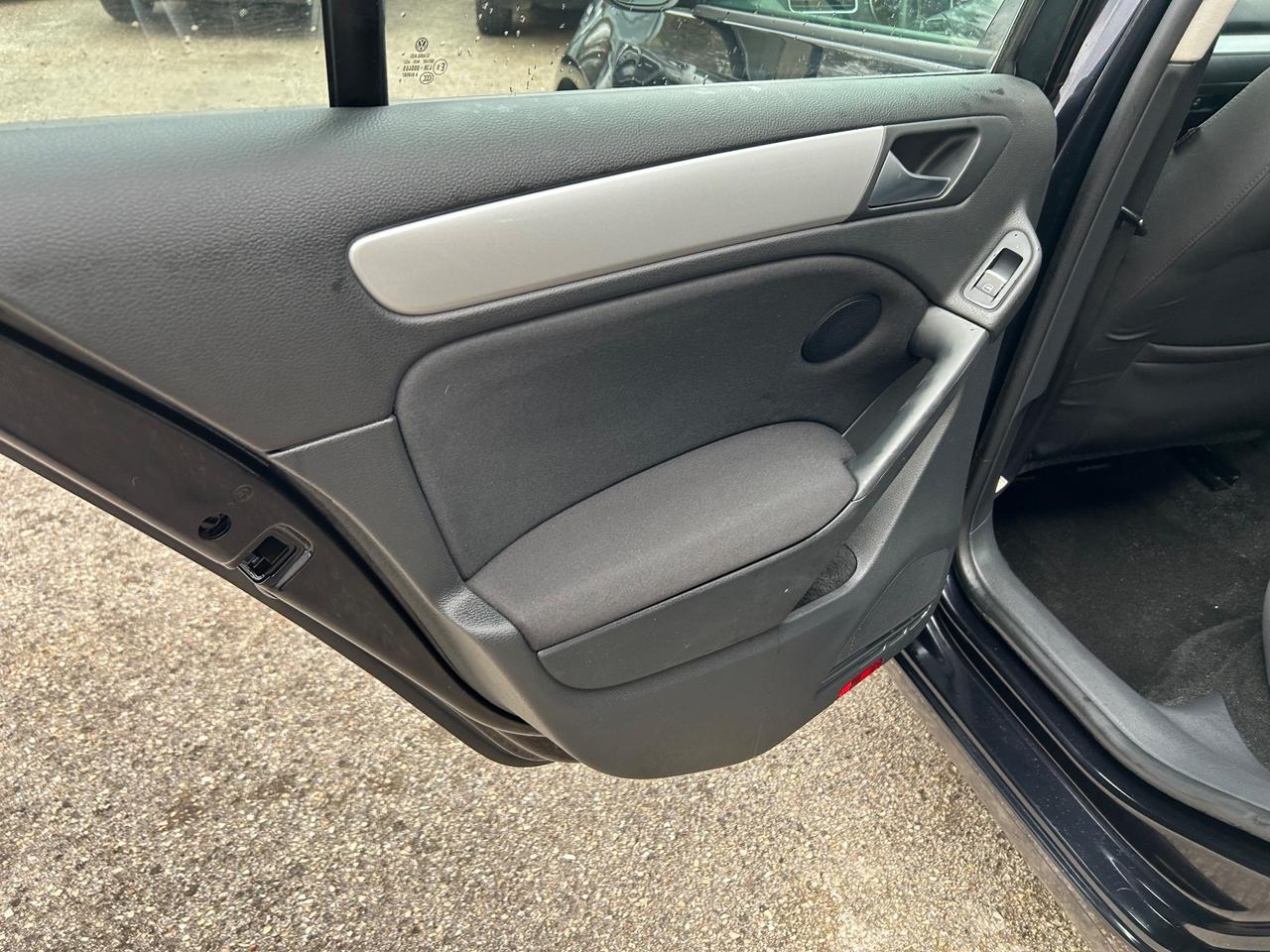 Volkswagen Golf 2.0 TDI 110CV DPF 5p. Highline