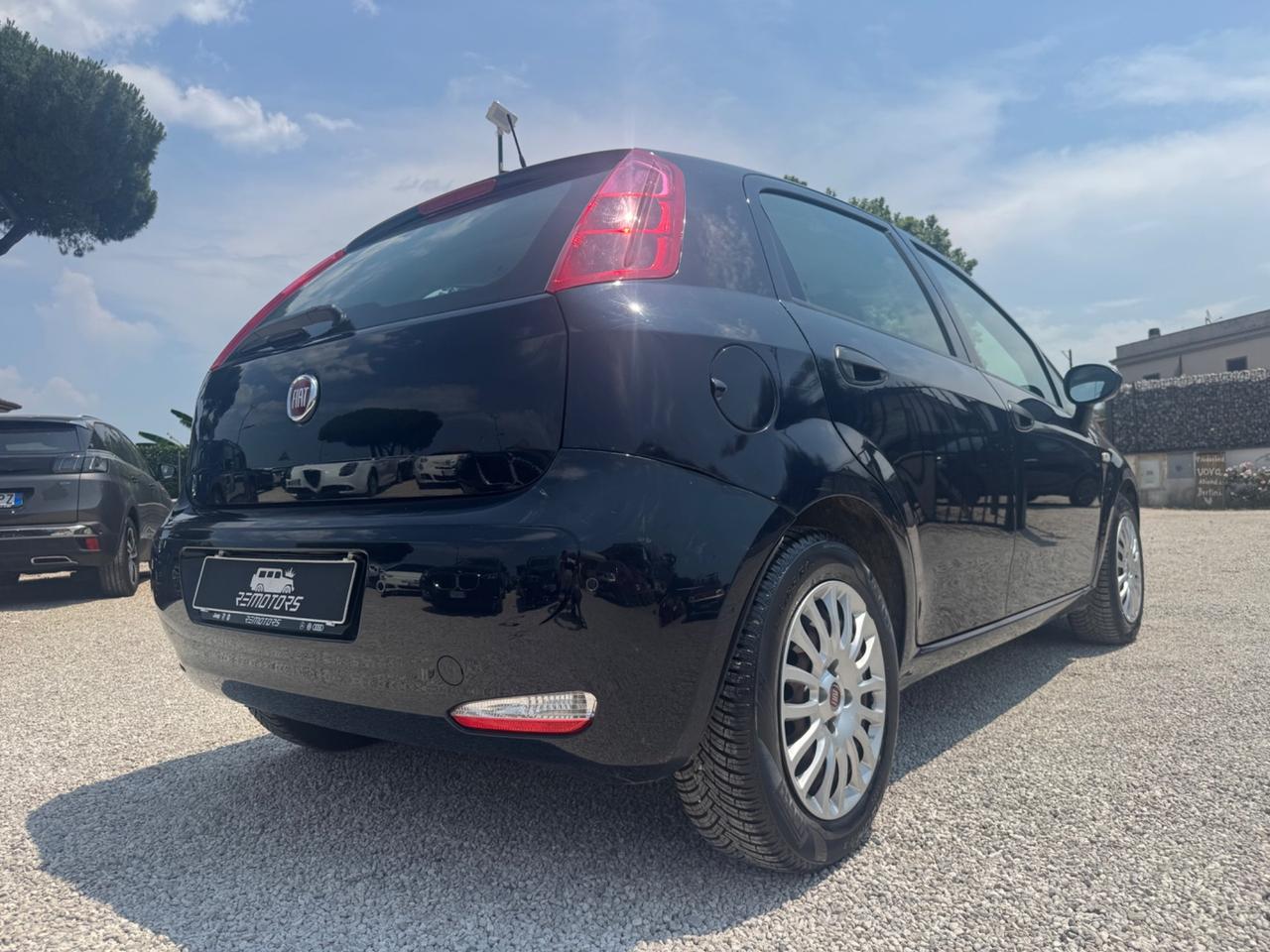 Fiat Punto 1.3 MJT II S&S 95 CV 5 porte Street