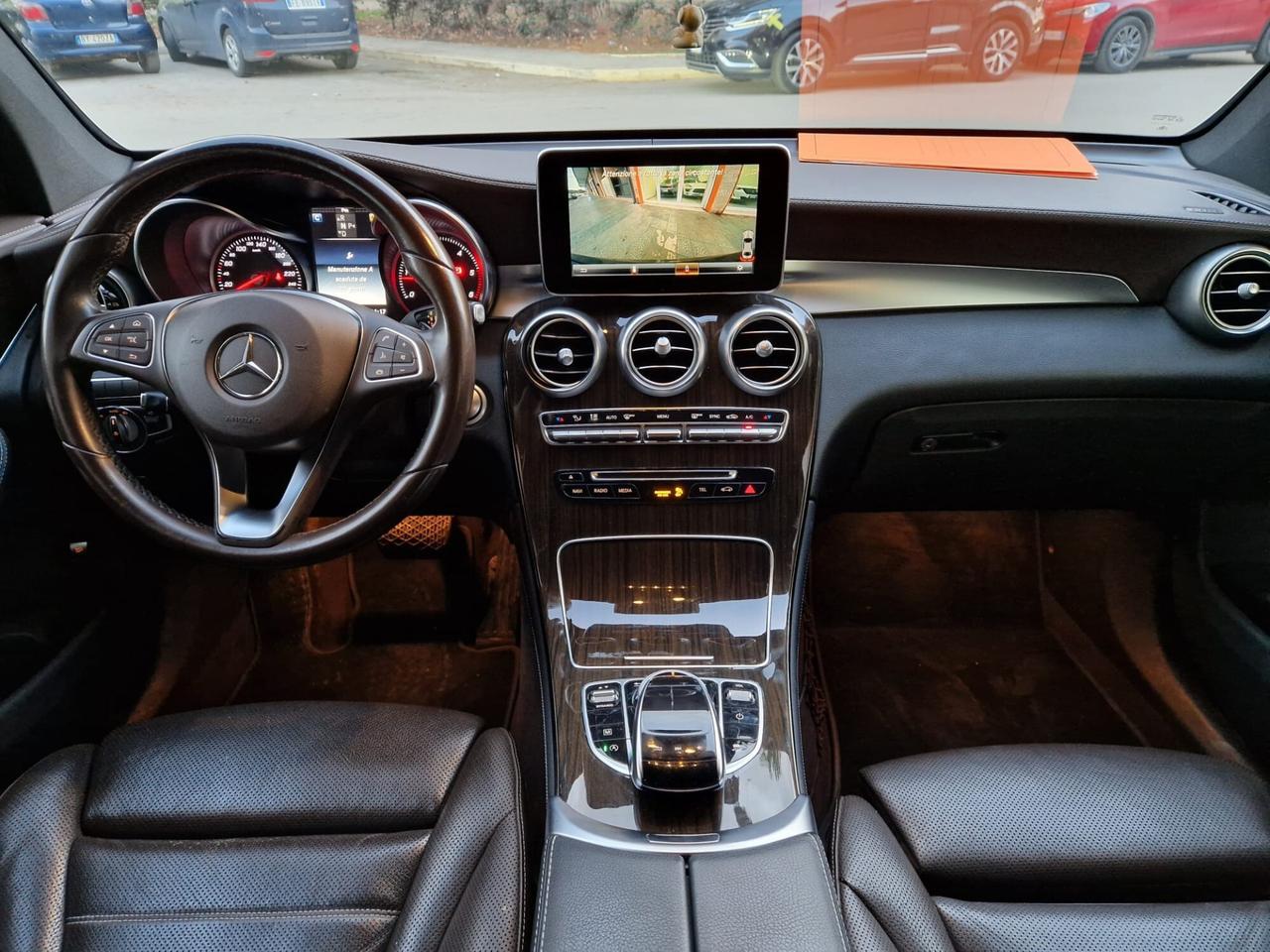 MERCEDES GLC 250d 4 MATIC COUPE' EXLUSIVE 90.000Km