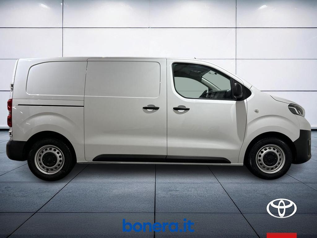 Toyota Proace 1.5d 120cv S&S 10q 4p Medium E6d