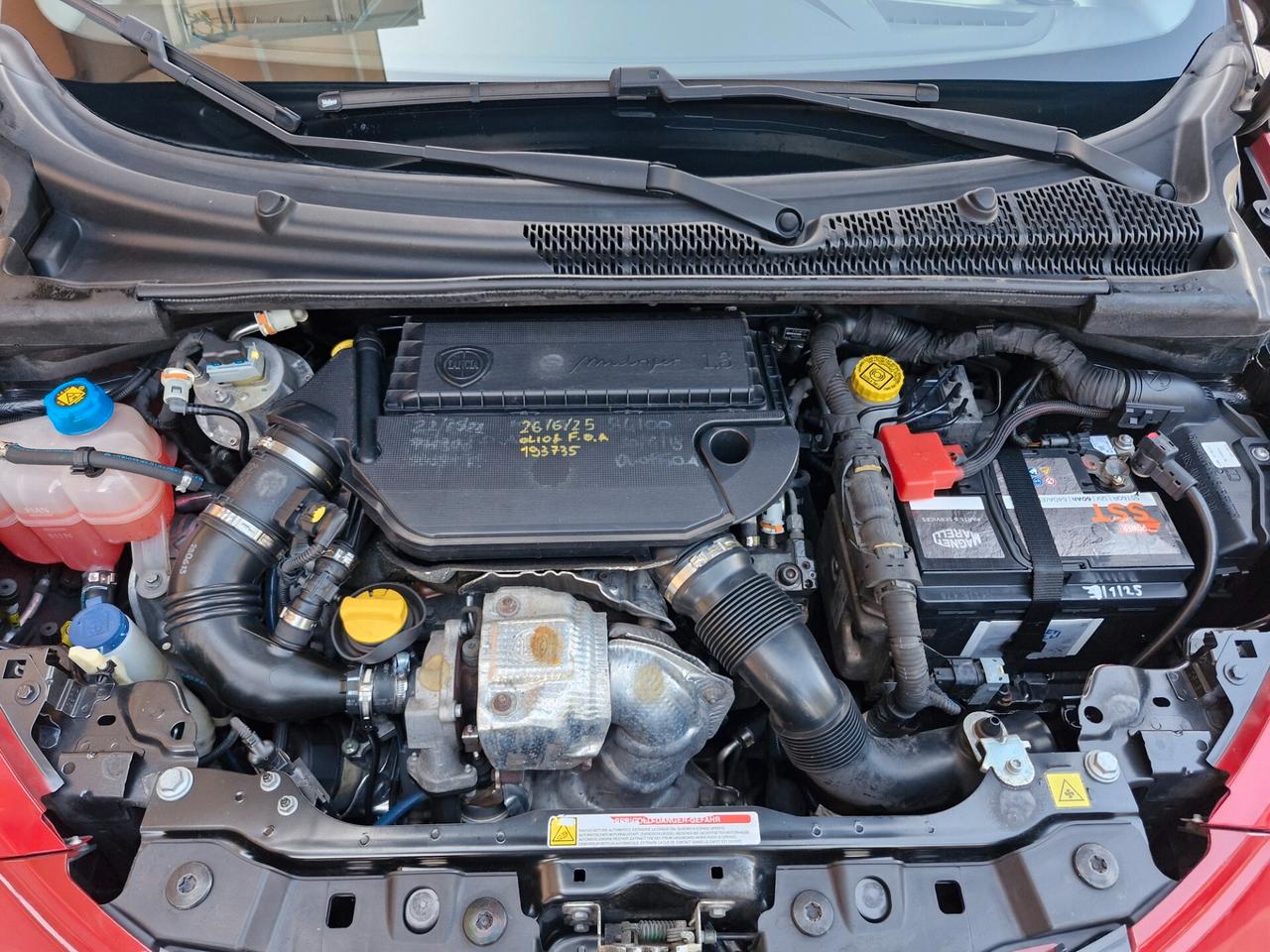 Lancia Ypsilon 1.3 MJT 16V 95 CV 5 porte S&S S Momodesign