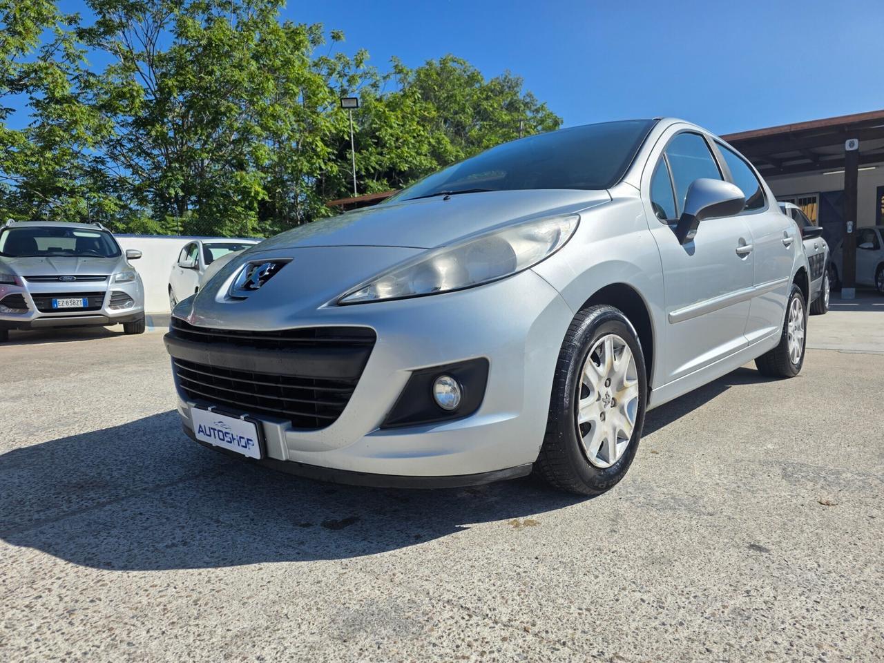 Peugeot 207 1.4 8V 75CV Energie