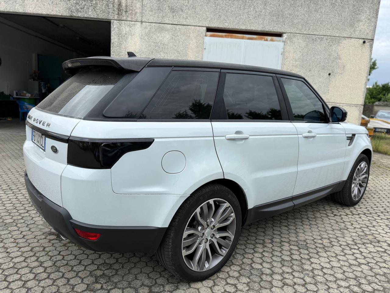 Land Rover Range Rover Sport Range Rover Sport 3.0 TDV6 HSE