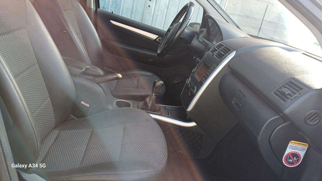 Mercedes-benz A 160 CDI BlueEFFICIENCY Avantgarde