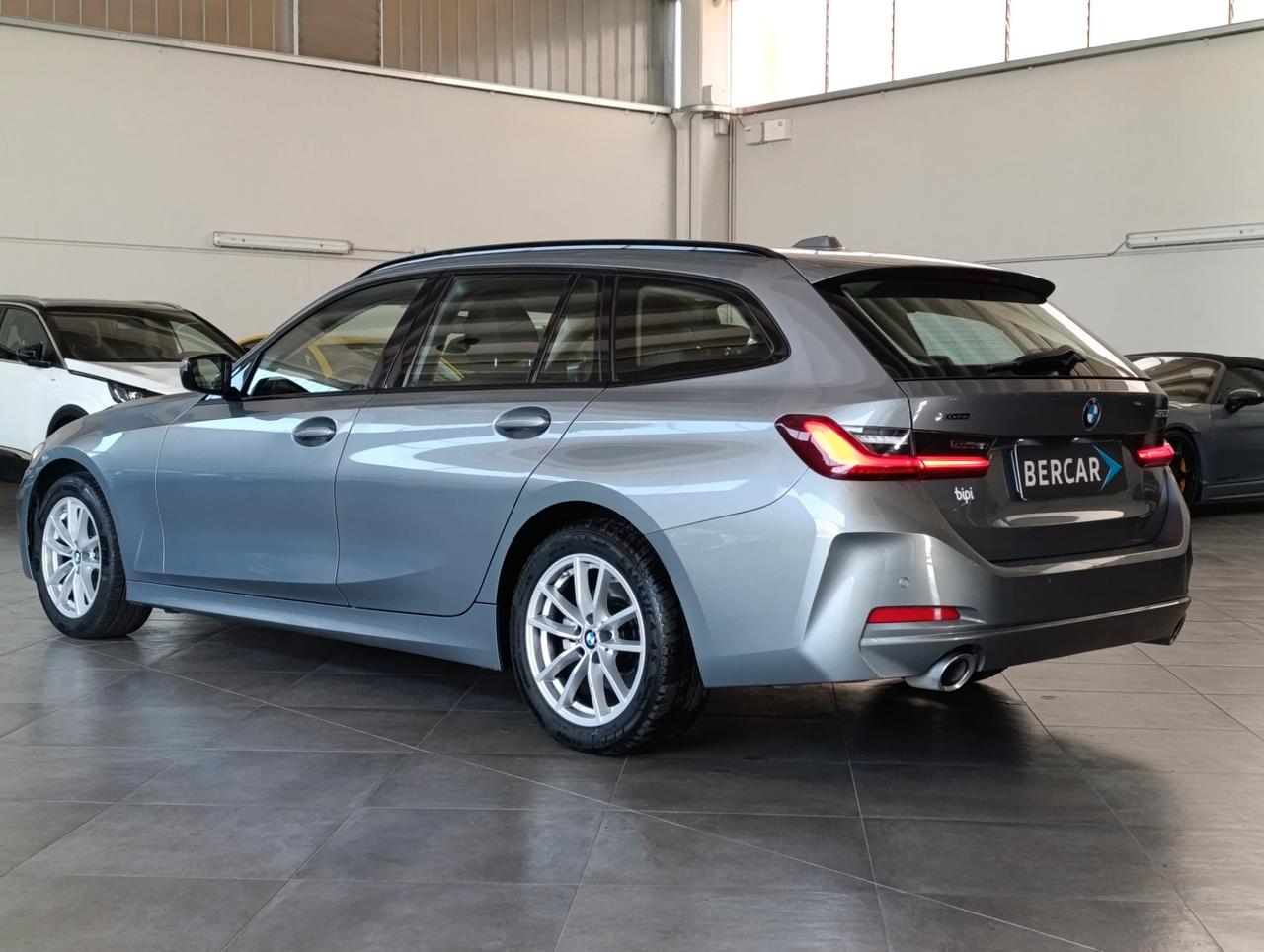 BMW 320 d Touring mhev 48V xdrive auto