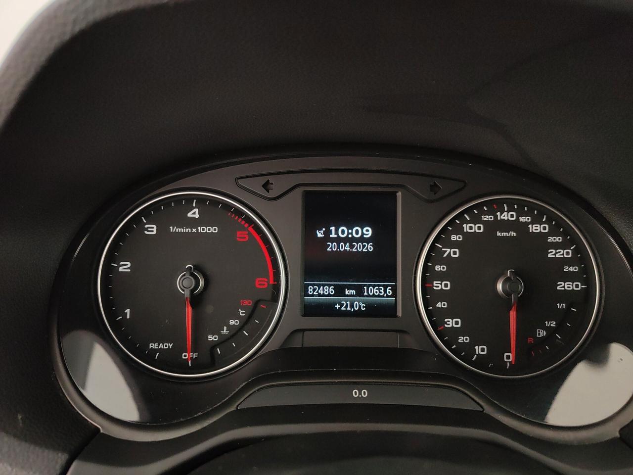 Audi Q2 35 TDI S tronic Business