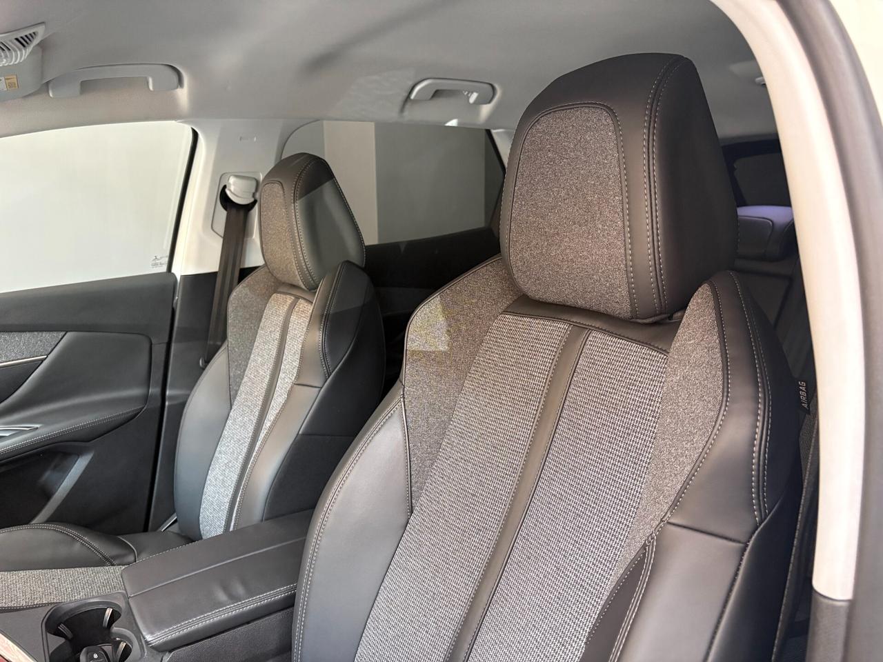 Peugeot 3008 1.5 BlueHDI 130cv Allure ITALIANA