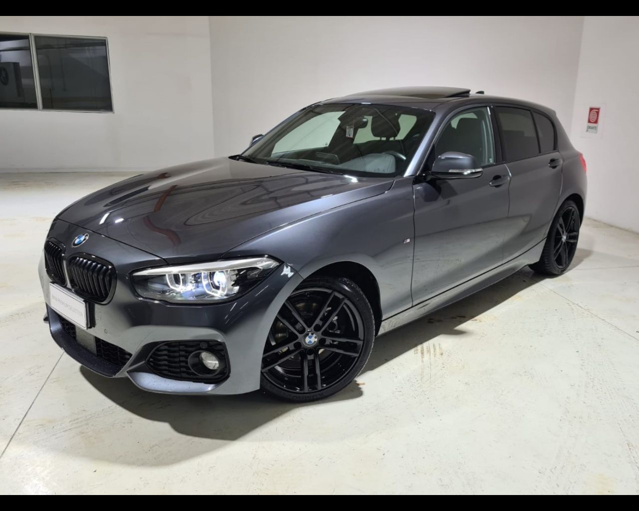 BMW Serie 1 F/20-21 2015 116d Msport 5p