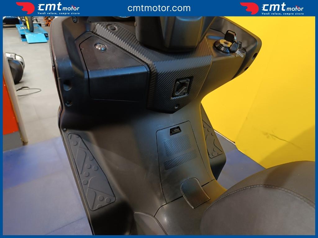 Kymco Downtown 300i - 2010