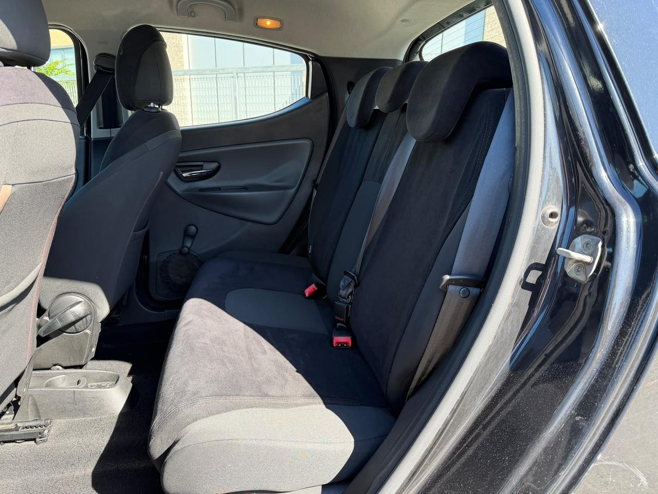 Lancia Ypsilon 99000 KM GARANZIA 12 MESI
