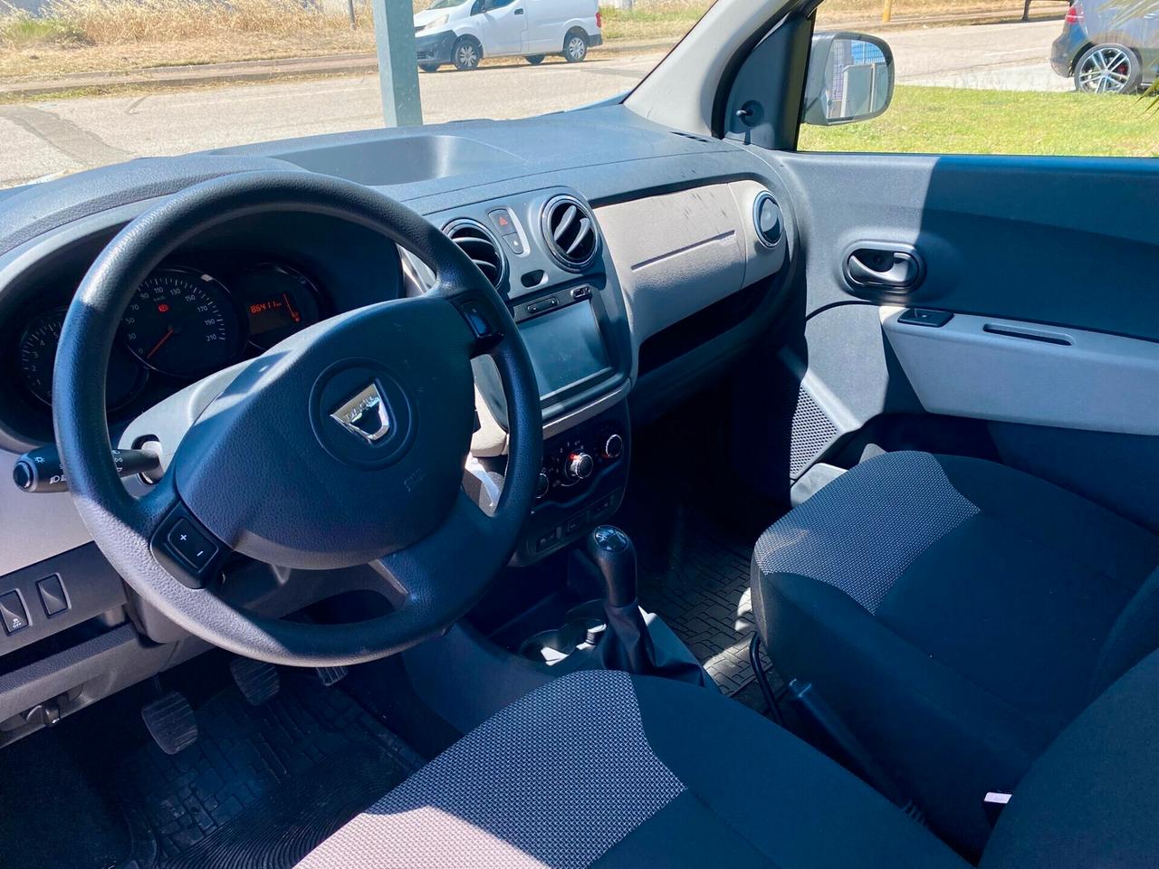 Dacia Lodgy 1.5 dCi 8V 90 cv. 5 posti Lauréate