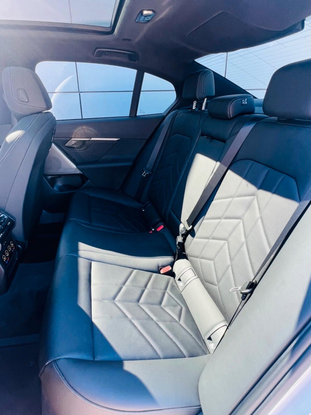 Bmw 520d 48V xDrive Msport - ANTICIPO €12.900 noleggio no scoring