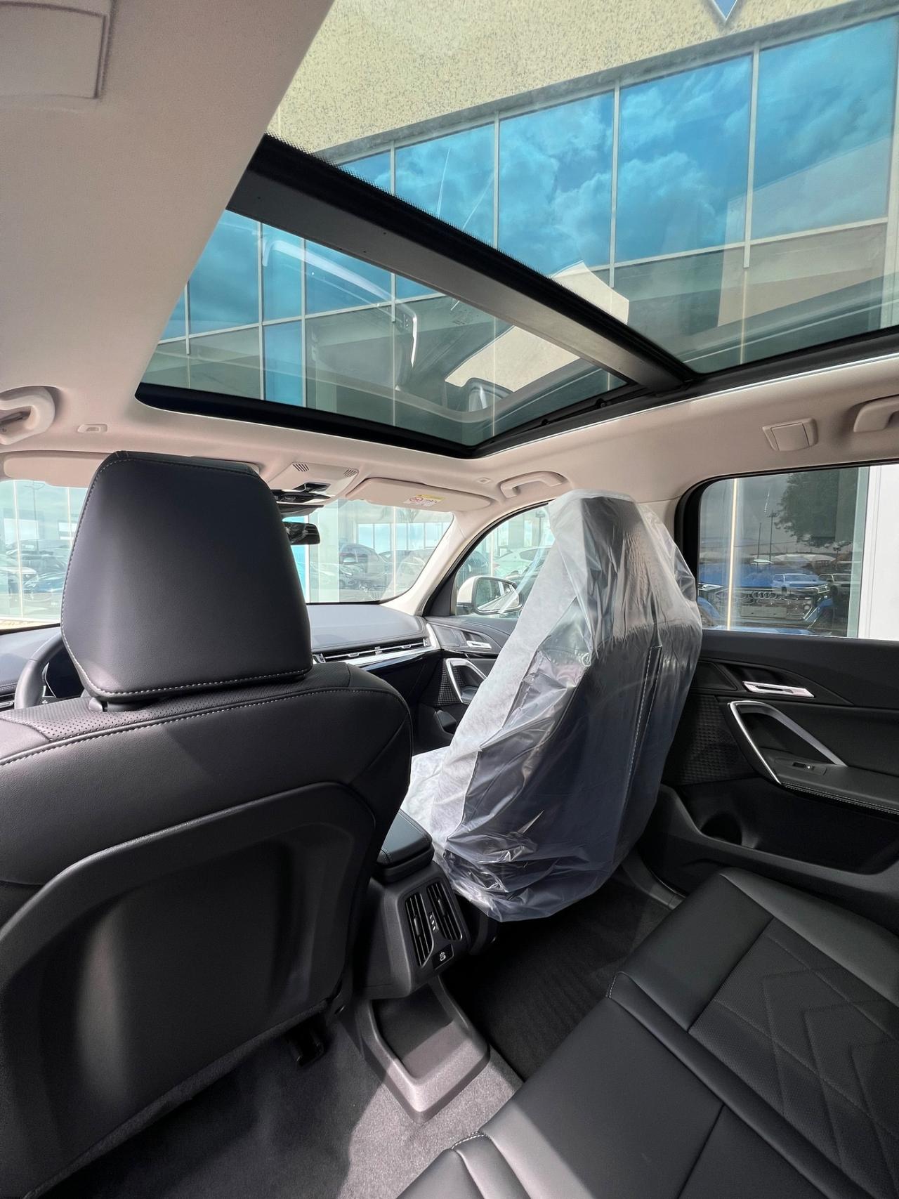 Bmw X1 sDrive 18d xLine possibilità noleggio no scoring