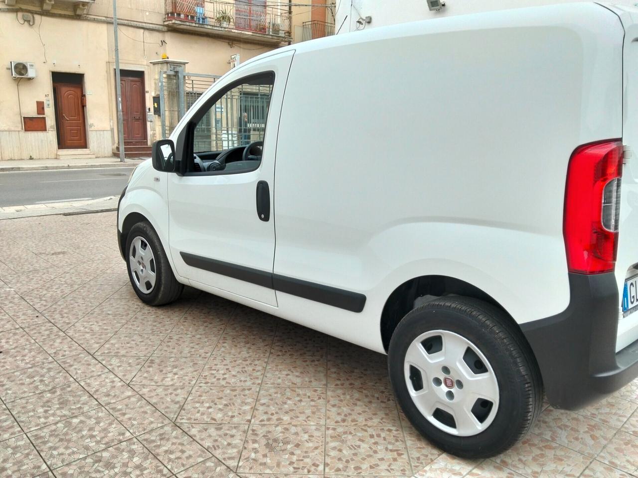 Fiat Fiorino 1.3 MJT 95CV Cargo Adventure