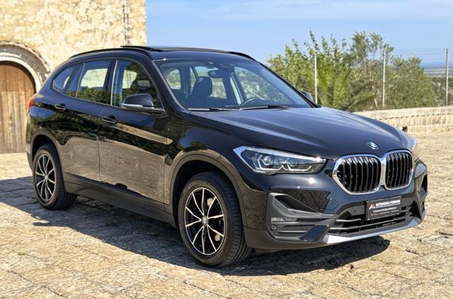 BMW X1 sDrive18d Business Advantage (Navi/Auto/LED)