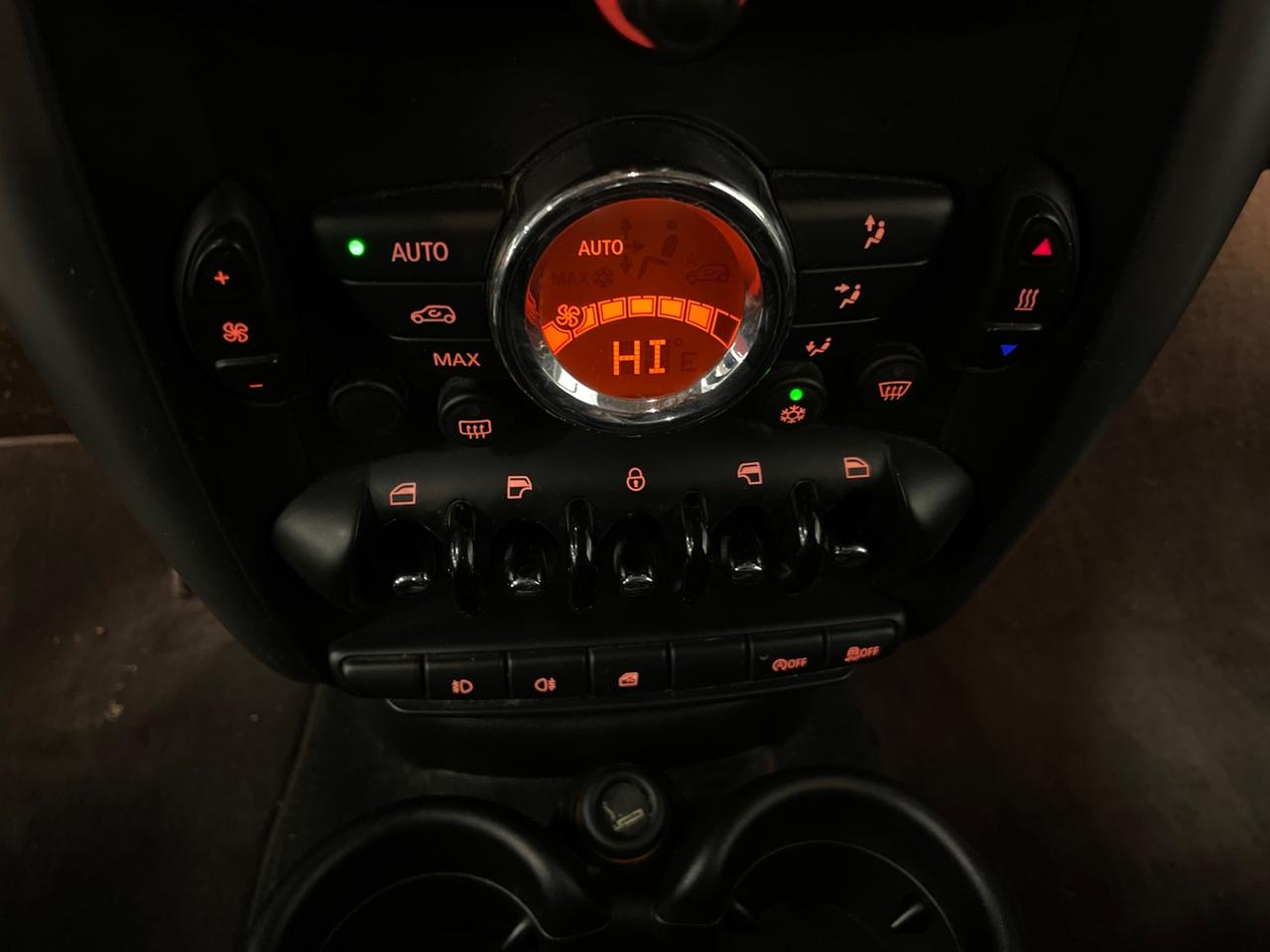 Mini Cooper D Countryman 1.6