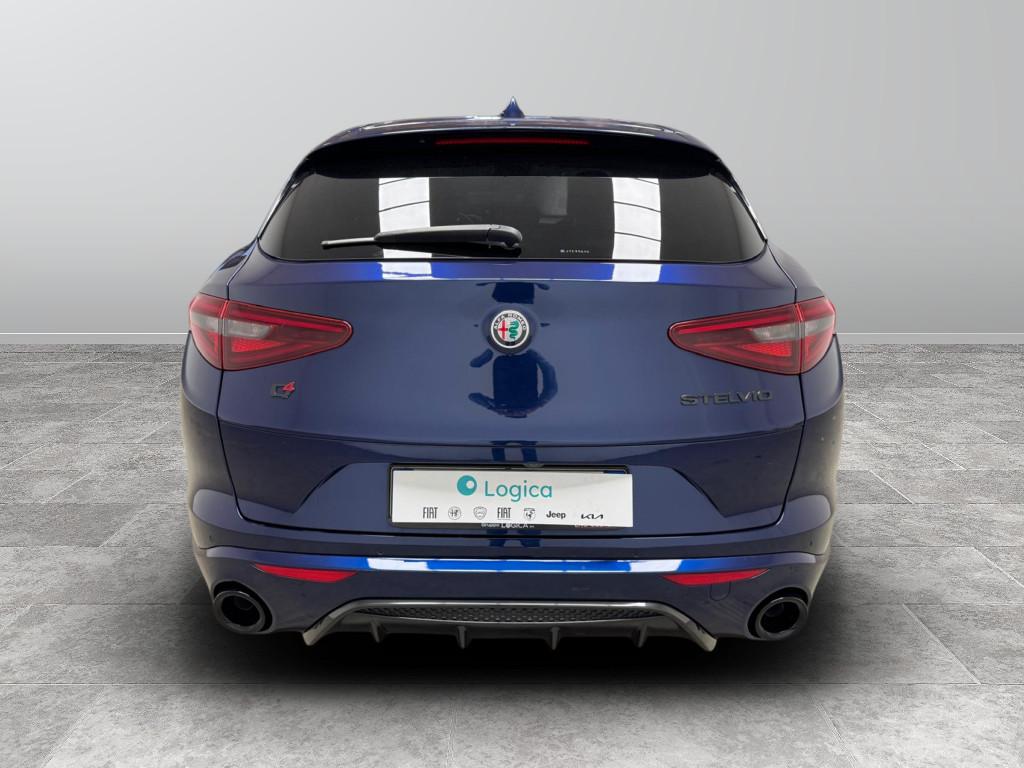 ALFA ROMEO Stelvio 2017 - Stelvio 2.2 t Executive Q4 210cv auto