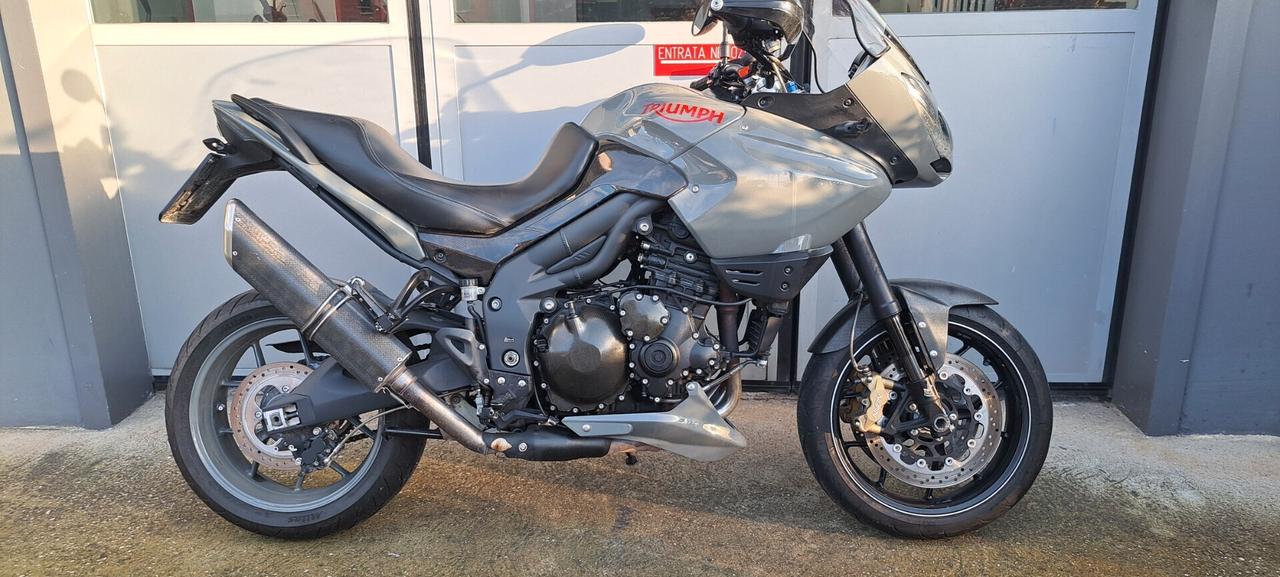 Triumph Tiger 1050