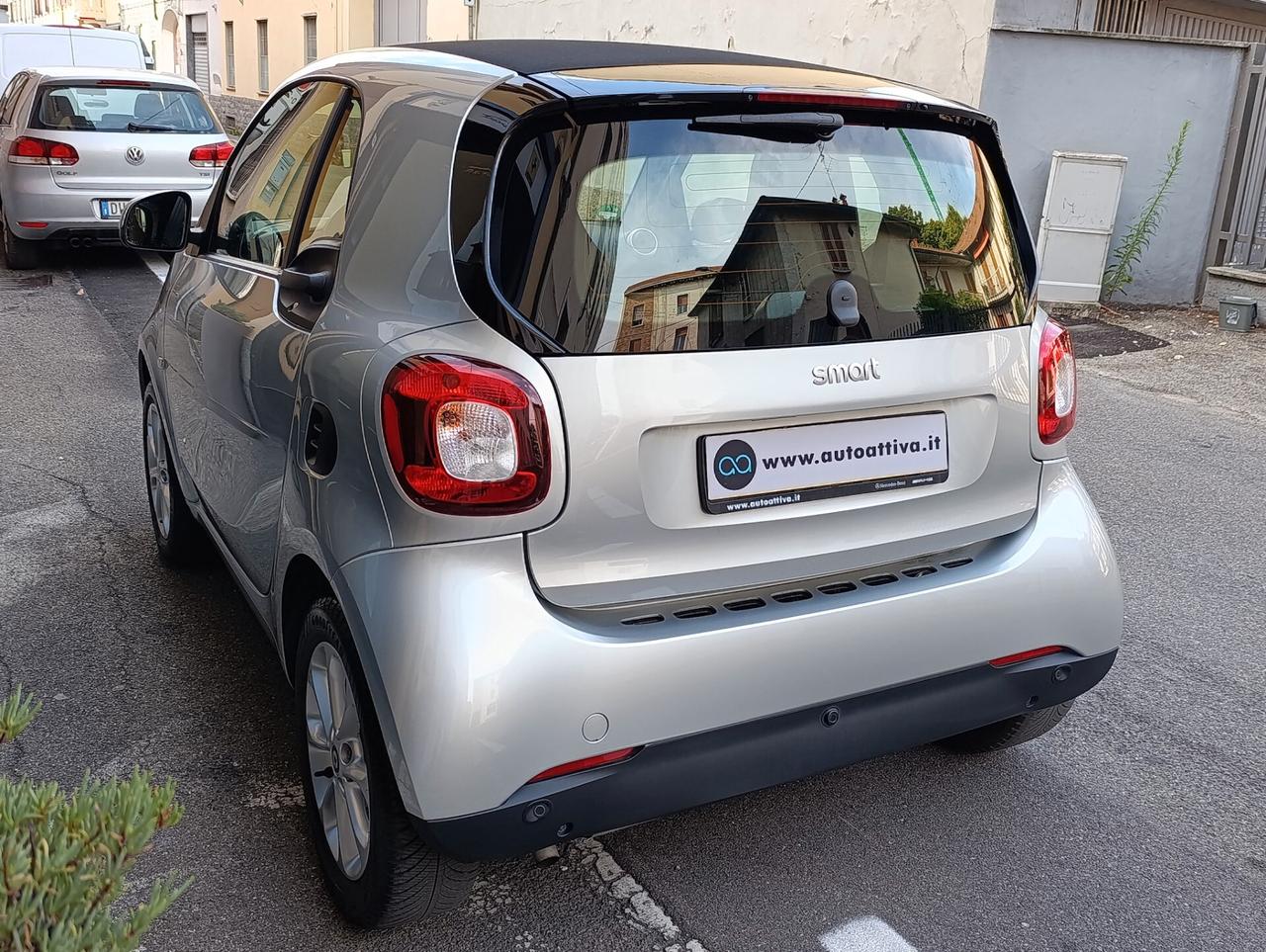 Smart ForTwo 70 1.0 twinamic aut. solo Km 8.142