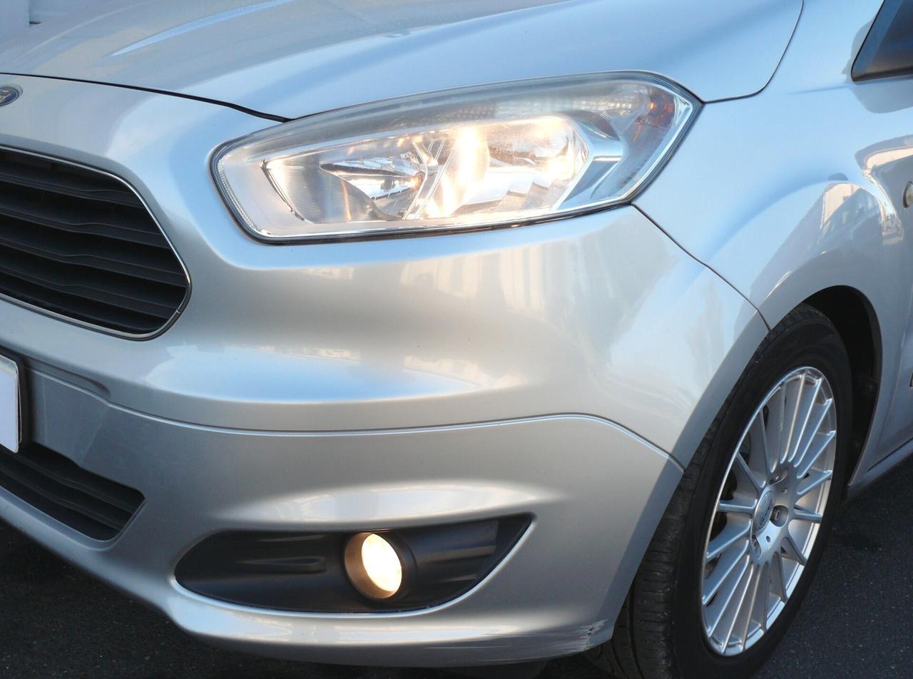Ford Tourneo Courier 1.6 TDCI 95 CV Plus (M1247)