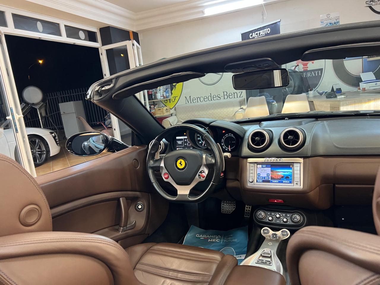 Ferrari California DCT Book service