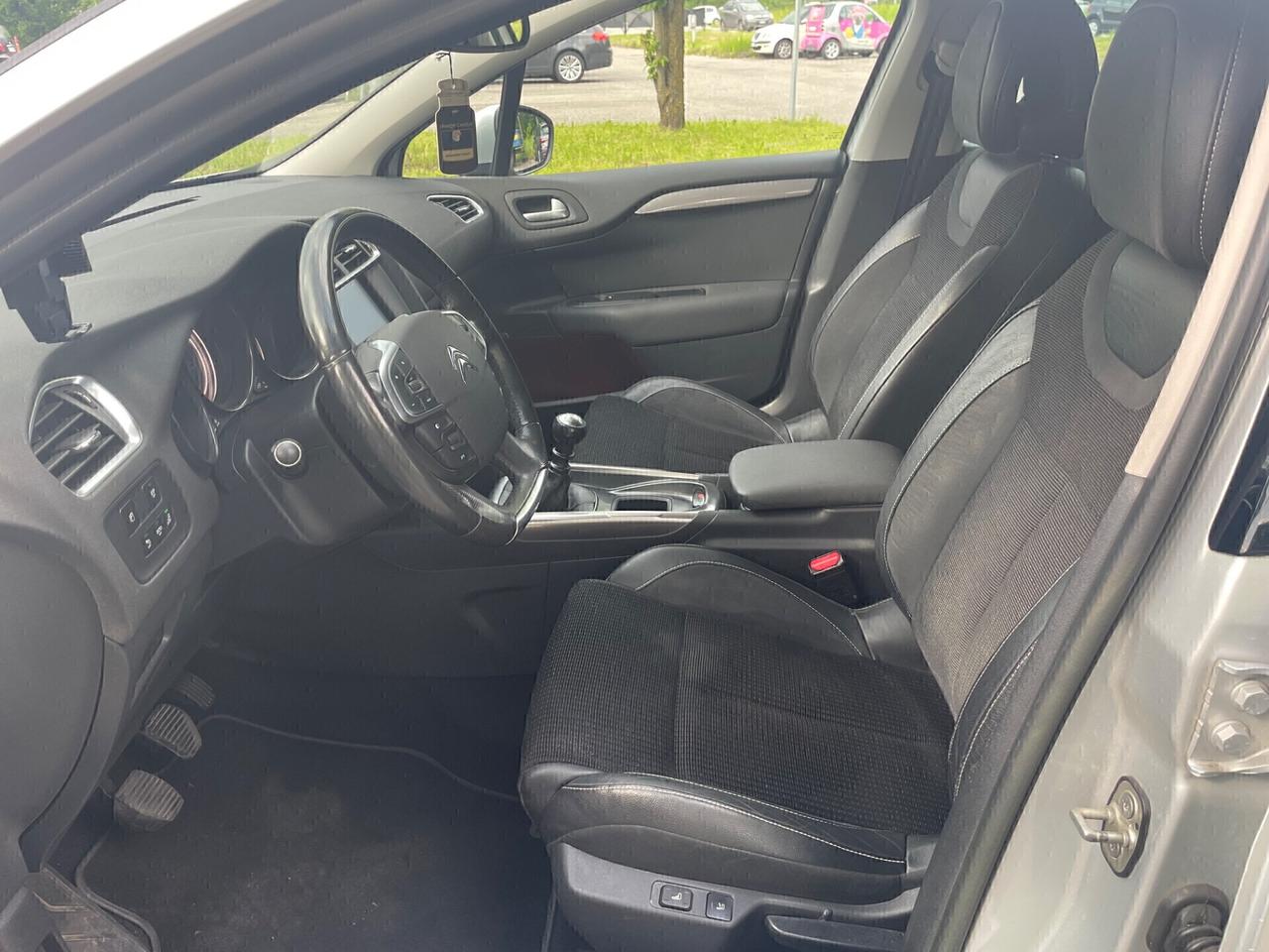 Citroen C4 1.6 e-HDi 115 airdream*Neopatentati**Navi*Sedili riscaldatati*