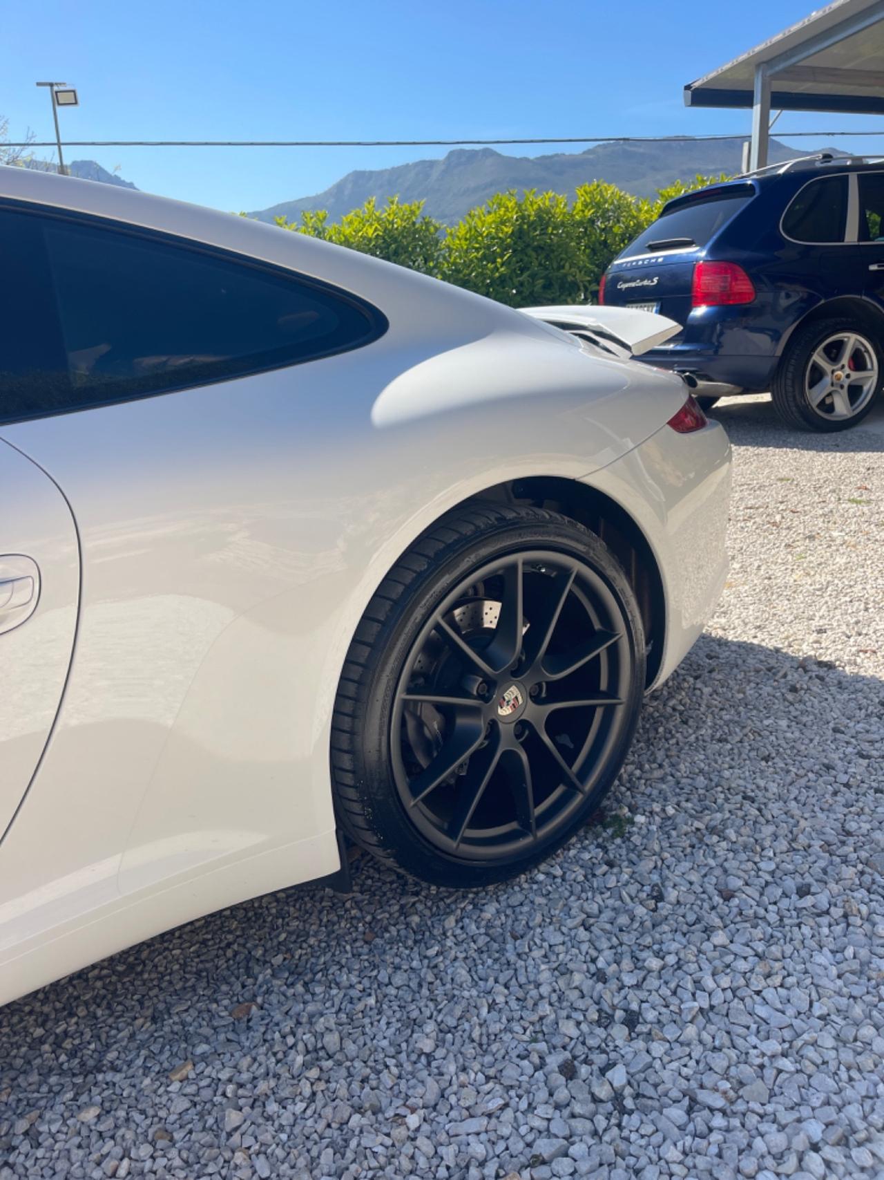 Porsche 911 3.4 Carrera Coupé