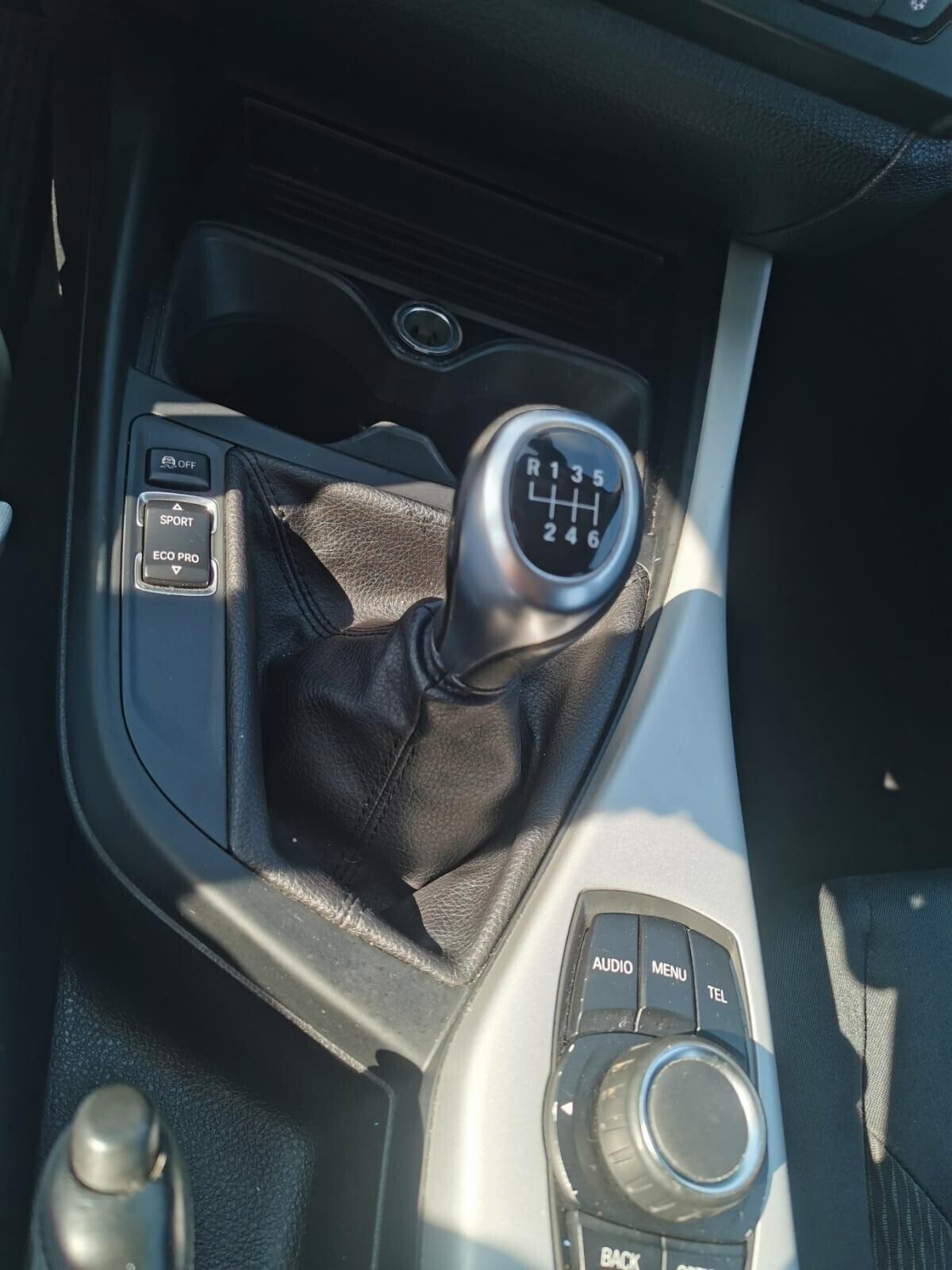 Bmw 116 5p. Urban solo km.88000