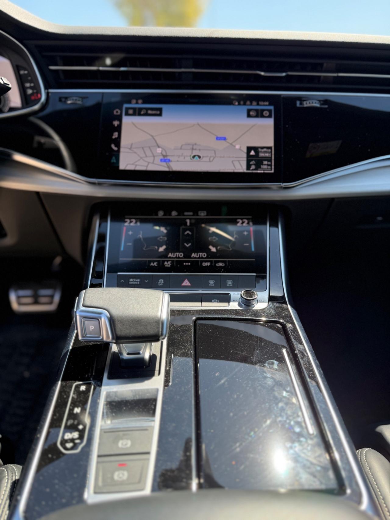 Audi Q8 50 TDI 286 CV quattro tiptronic Sport