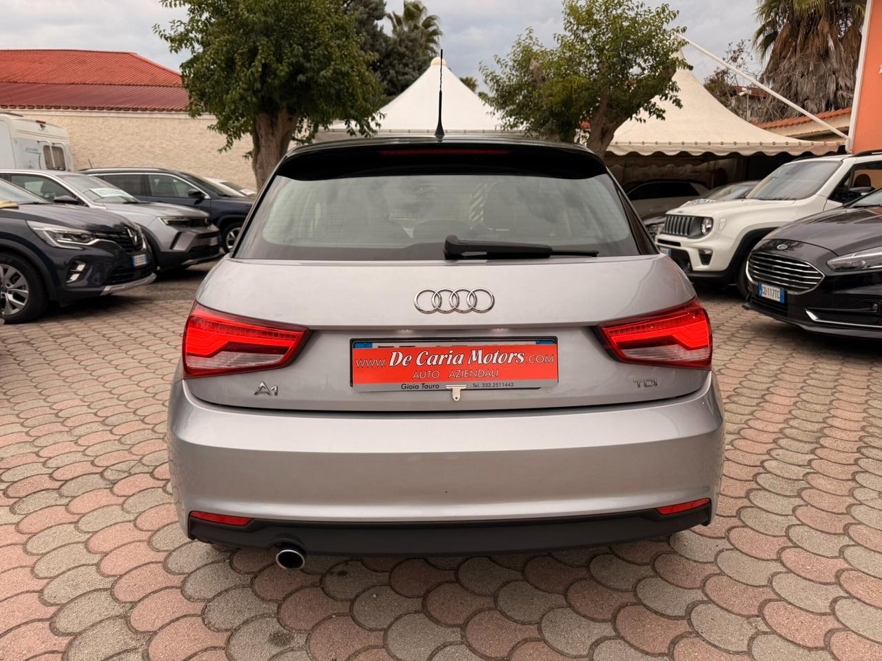 Audi A1 Sportback 1.6 TDi 116CV Design - 2015