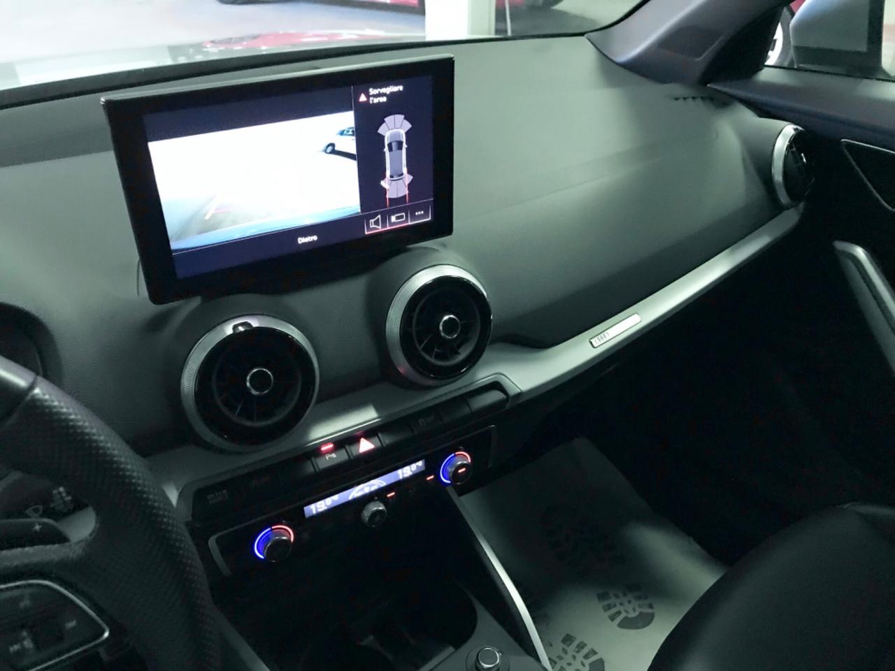 Audi Q2 35 TDI S tronic line Edition