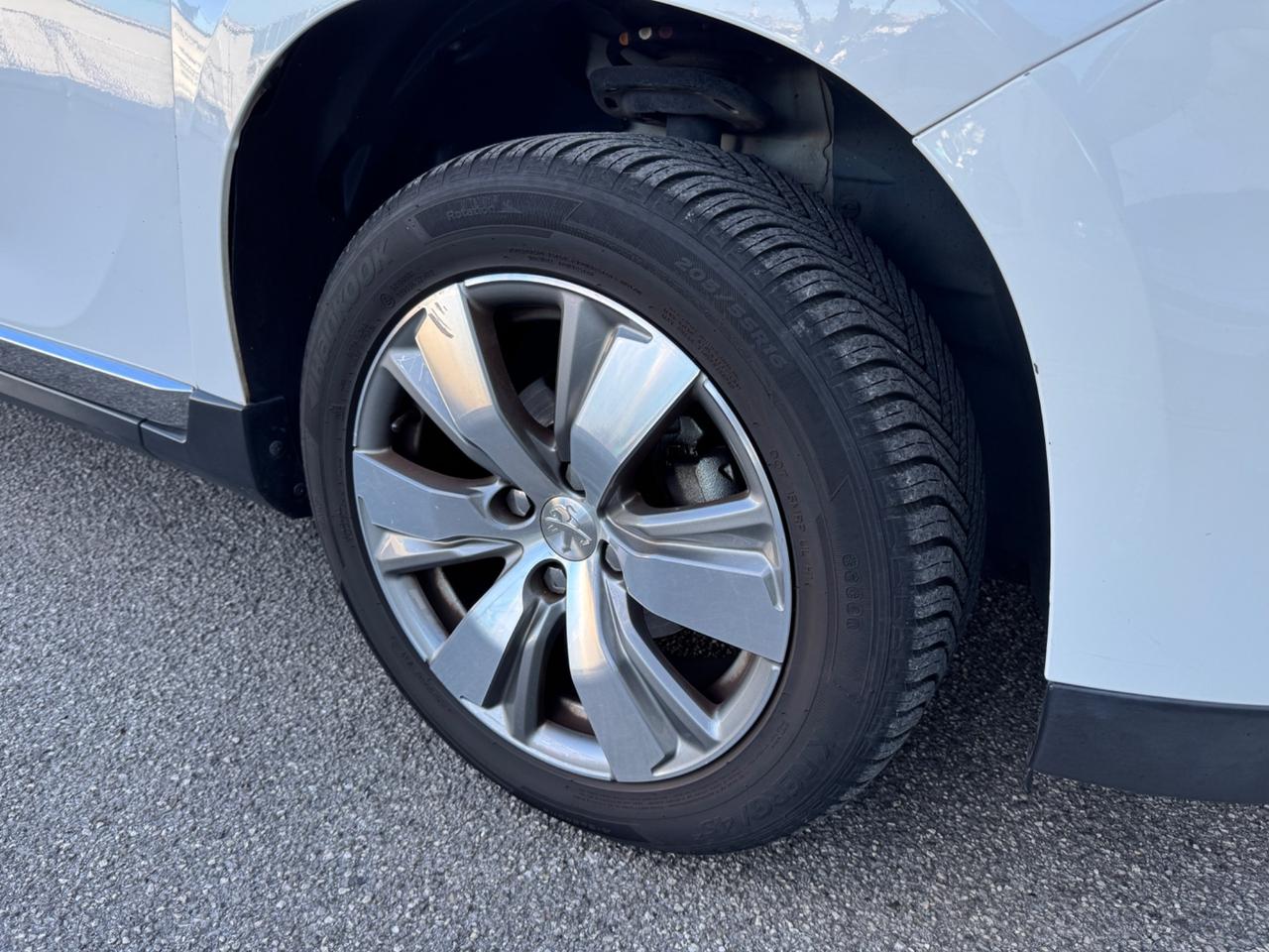 Peugeot 2008 1.6 e-HDi 92 CV Allure