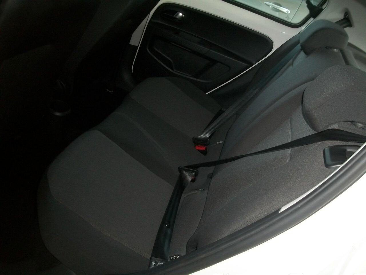 Volkswagen up! 1.0 5p. move ASG CC999 KW 44 HP 60 EURO 05 BENZINA GARANZIA UN ANNO N 08 GOMME E CERCHI E COPRI CERCHI ESTIVE E QUATRO QUATRO STAGIONI 95/100 SI NEOPATENTATI