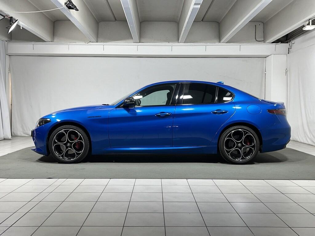 Alfa Romeo Giulia 2.2 t Competizione Q4 210cv auto