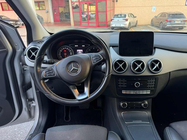 MERCEDES-BENZ B 200 d Automatic Sport