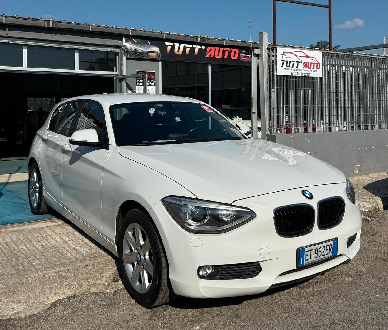 Bmw 114 114d 5p. Unique